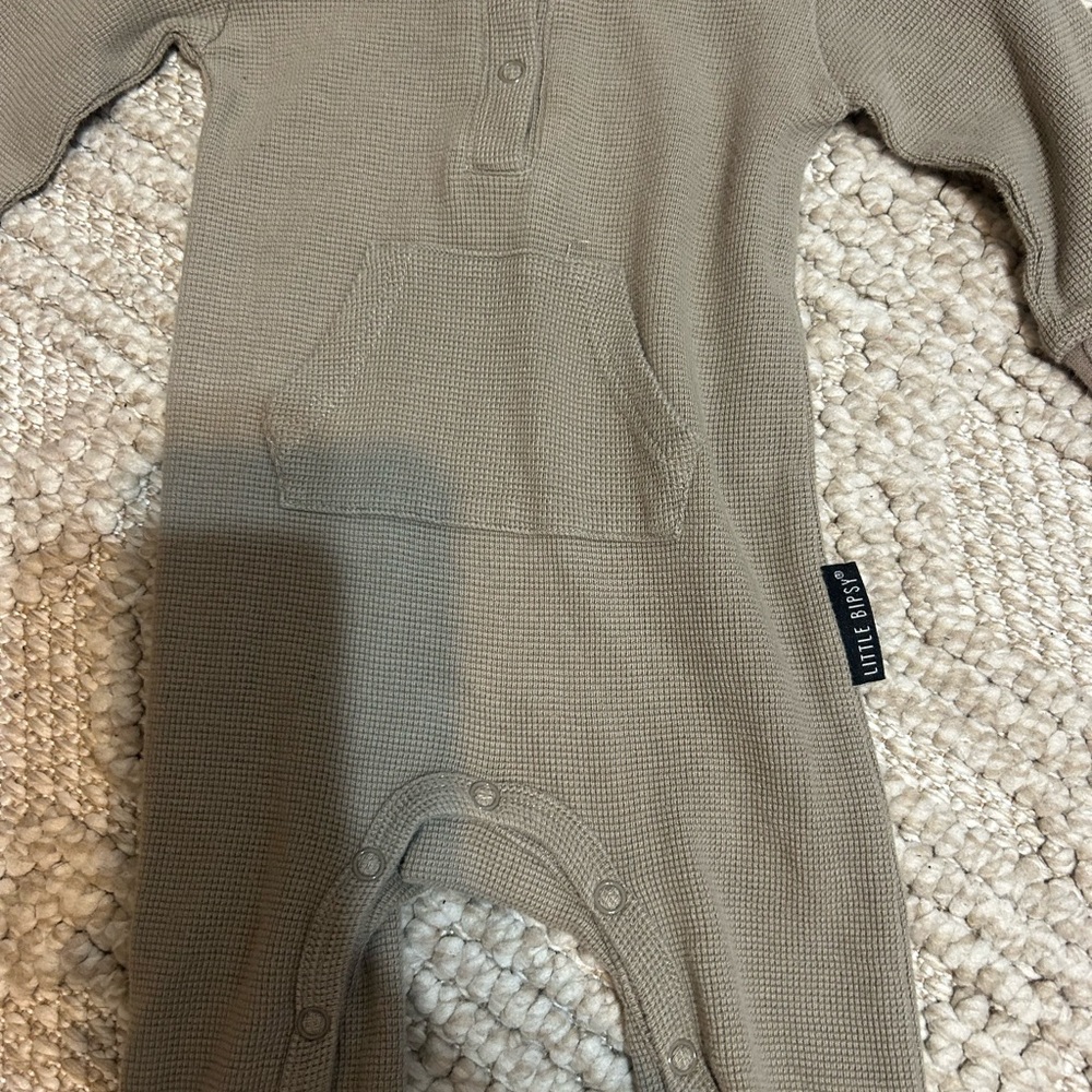 Little Bispy - Picture 2 of 3